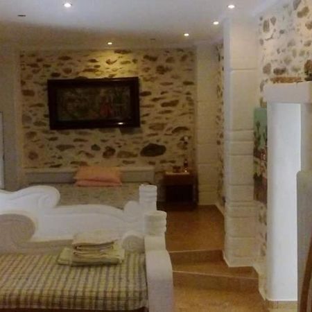 Sea&Stone Apartment Скала Сотирос Екстериор снимка