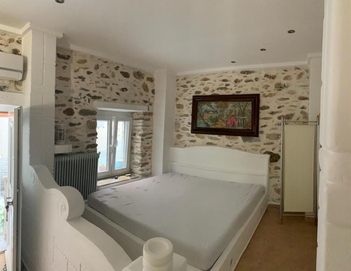 Sea&Stone Apartment Скала Сотирос Екстериор снимка