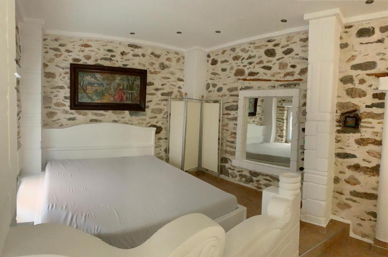 Sea&Stone Apartment Скала Сотирос Екстериор снимка