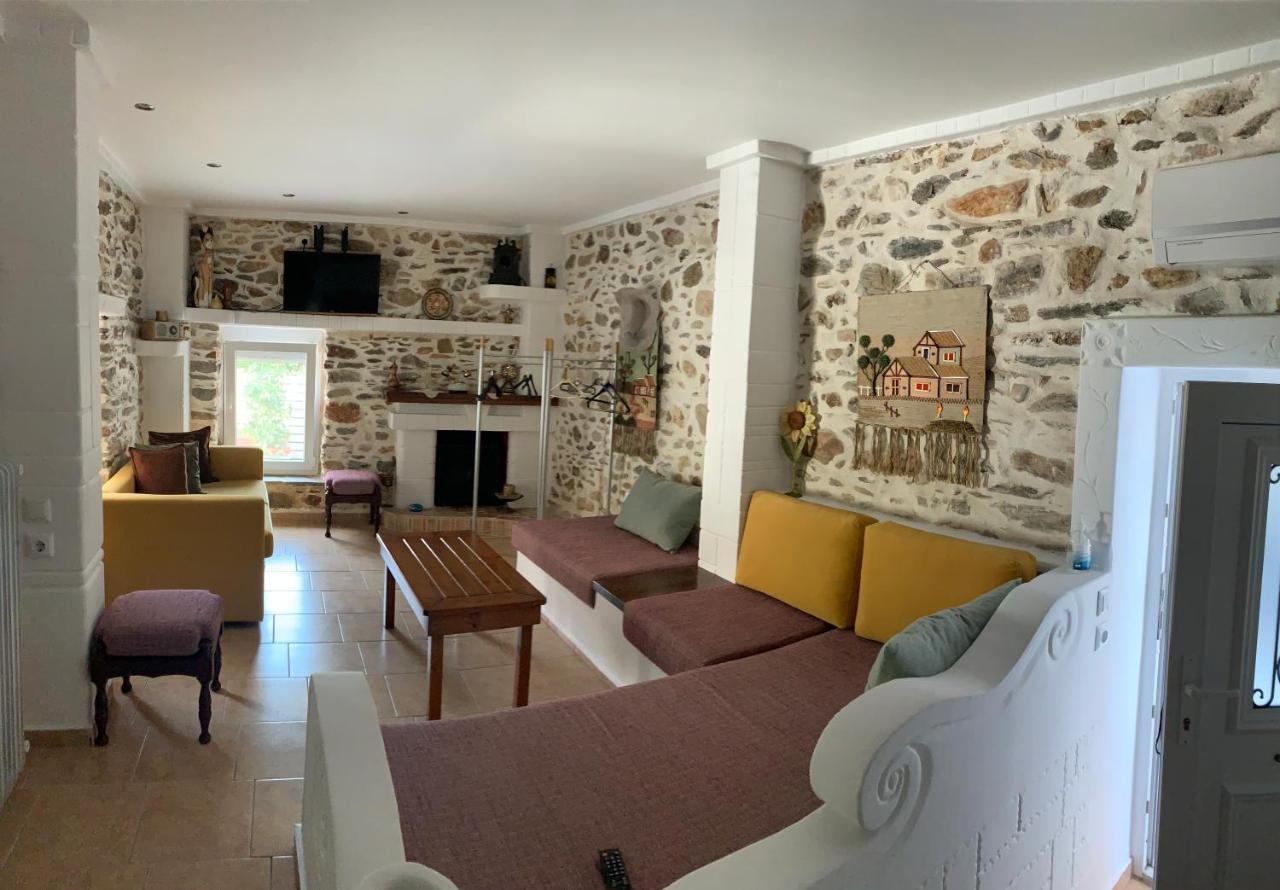 Sea&Stone Apartment Скала Сотирос Екстериор снимка